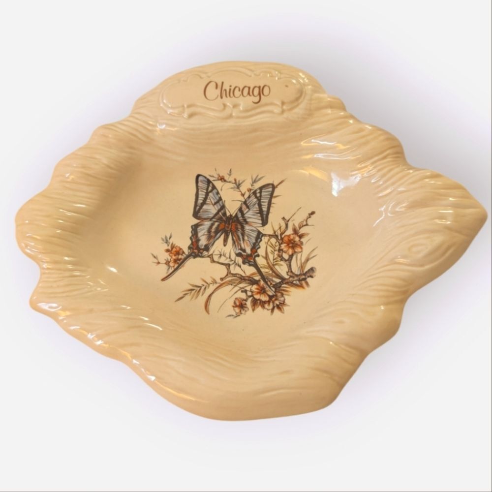 Vintage Butterfly floral boho Chicago IL tray trinket souvenir